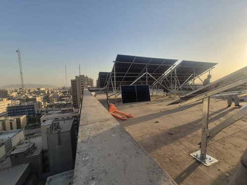 نصب نیروگاه 200 کیلووات روی بام وزارت آموزش و پرورش